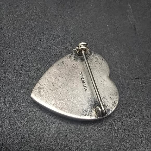 Sterling Silver Morpho Butterfly Wing Brooch Heart Shape Beach Theme - Picture 3 of 5